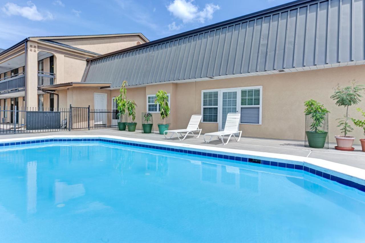 Super Inn & Suites Carrollton Exterior photo